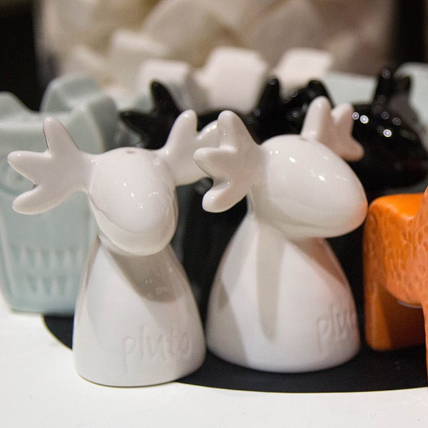 moose salt and pepper shakers